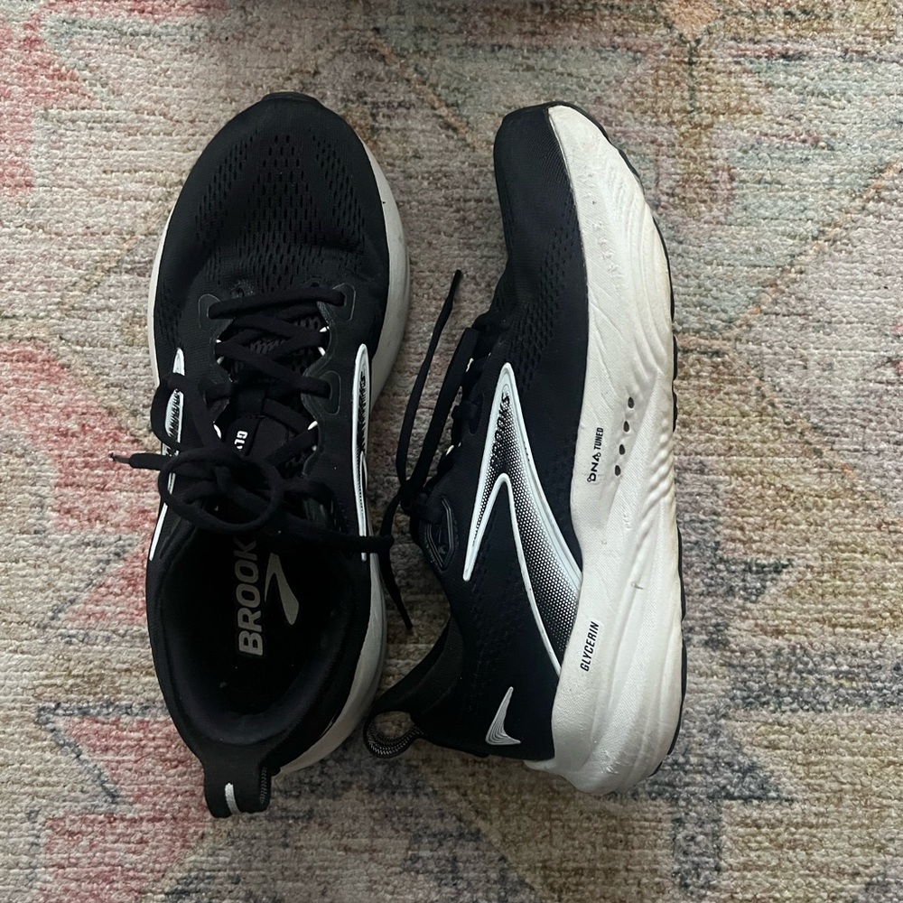 Brooks Glycerin 22
